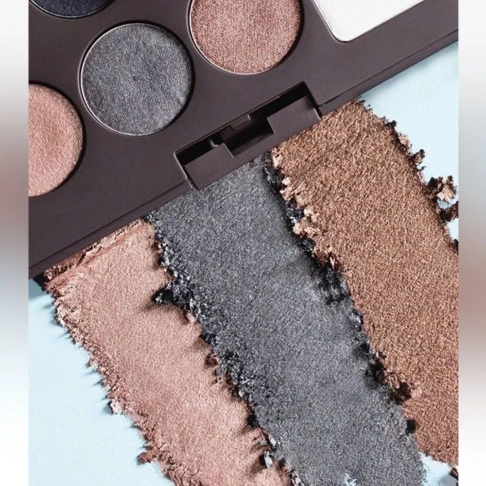Laura Mercier Bundle- Makeup Brushes, Eyebrow Pallet, Setting Spray